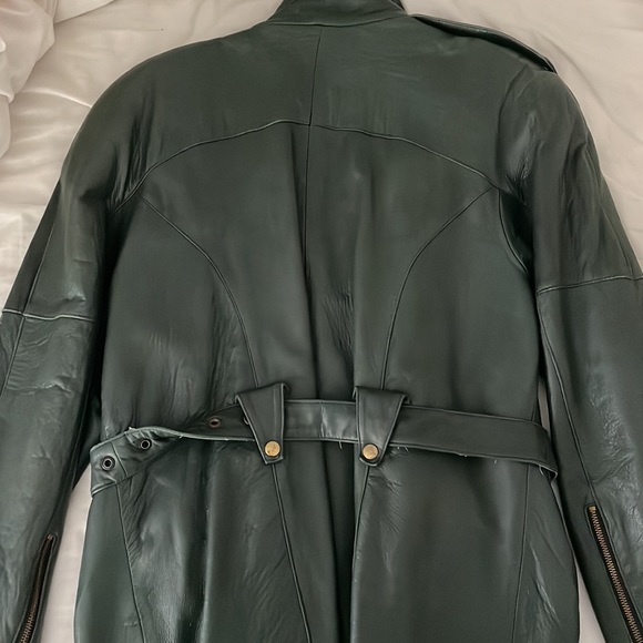 Thrifted leather jacket - Picture 3 of 3